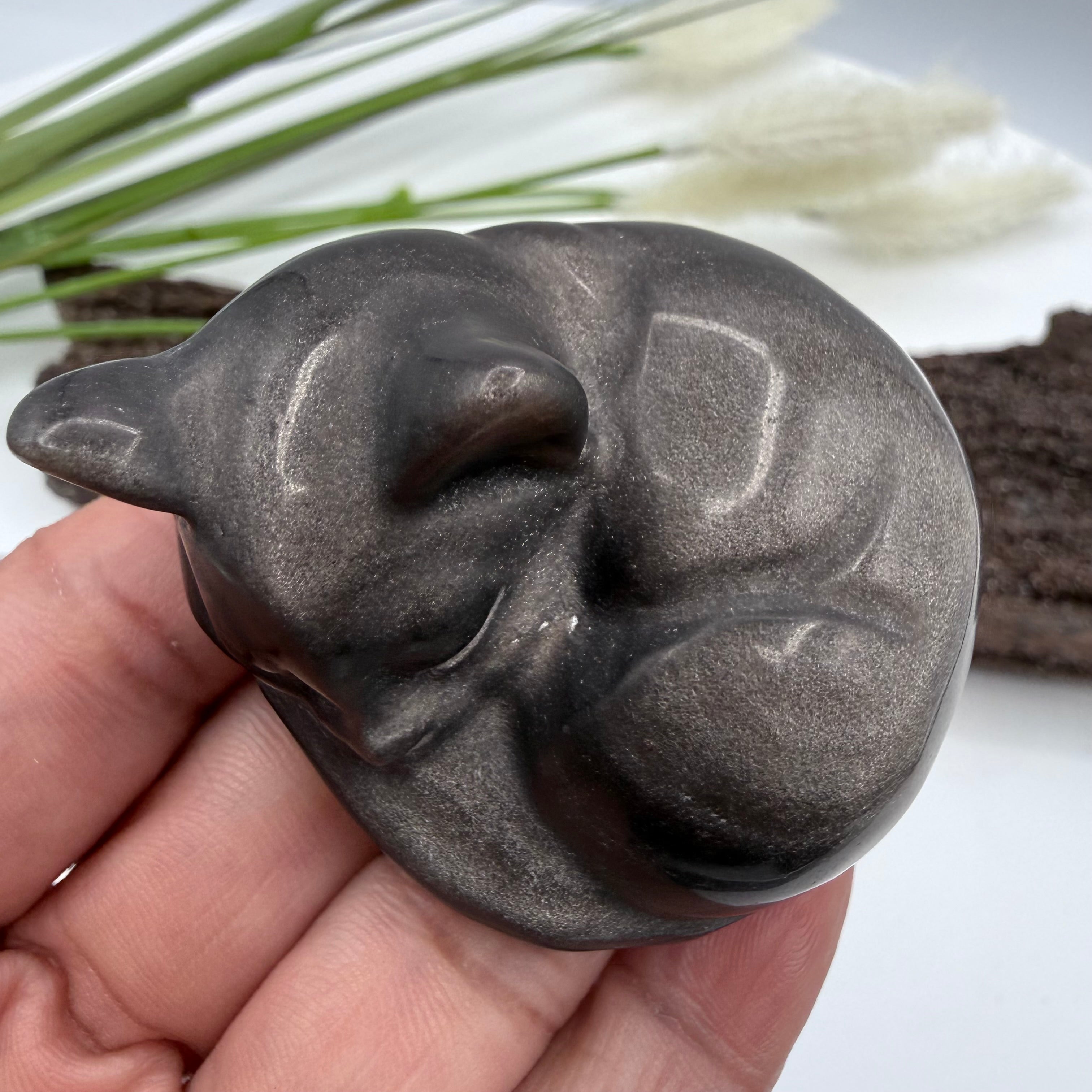 Silver Sheen Obsidian Sleeping Baby Cat 3cm