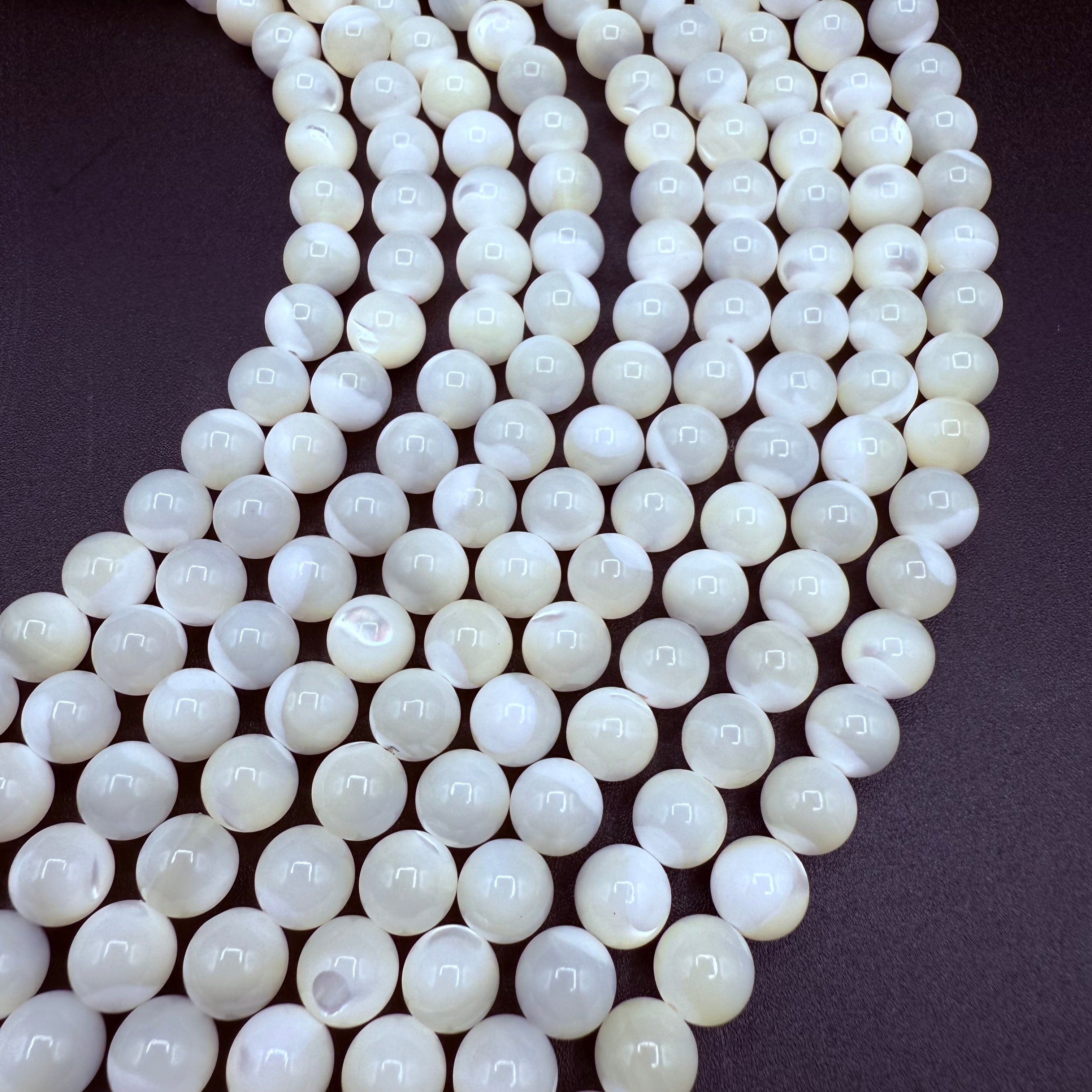 White Shell Round 8mm