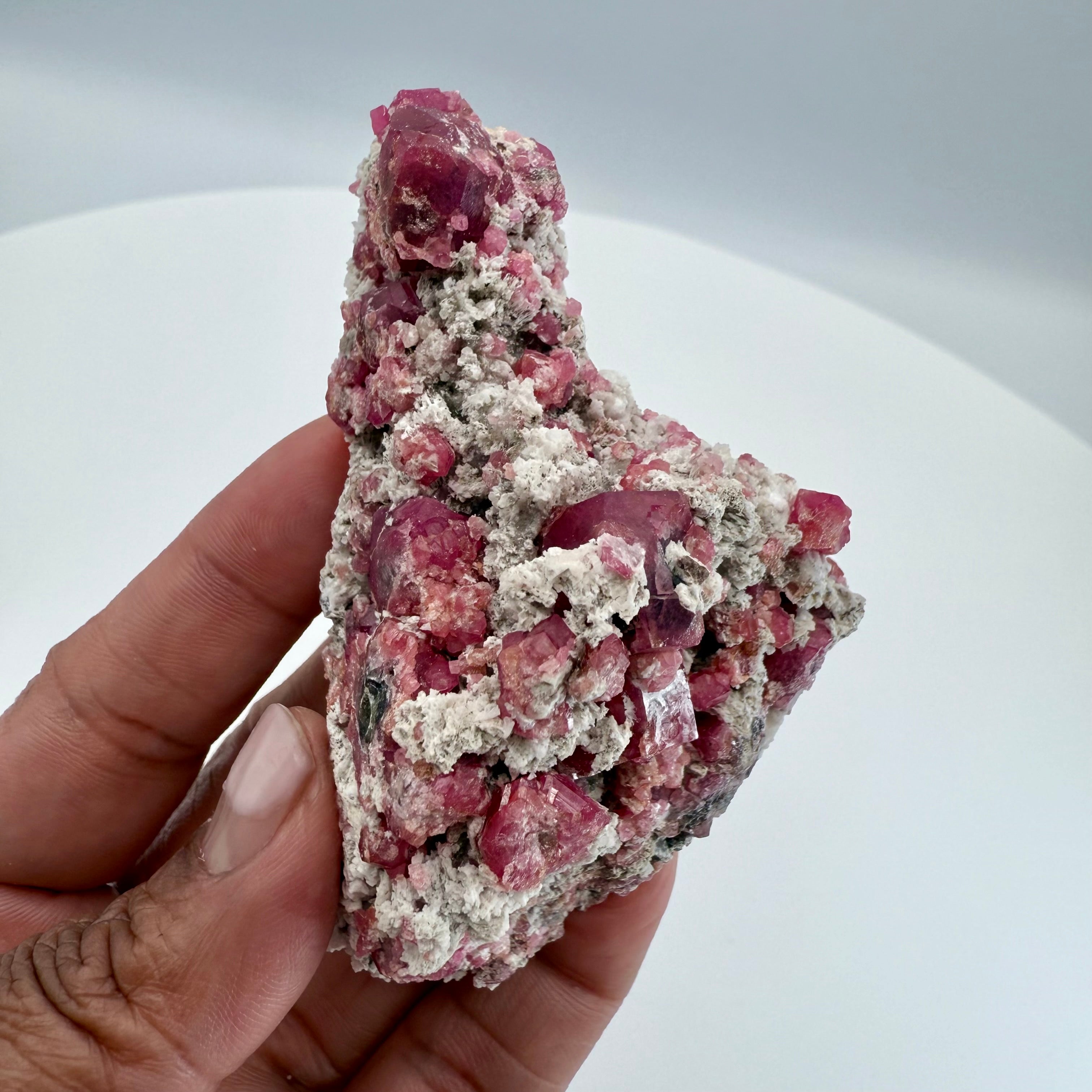 Raspberry Grossular Garnet 8.5cmx5cm