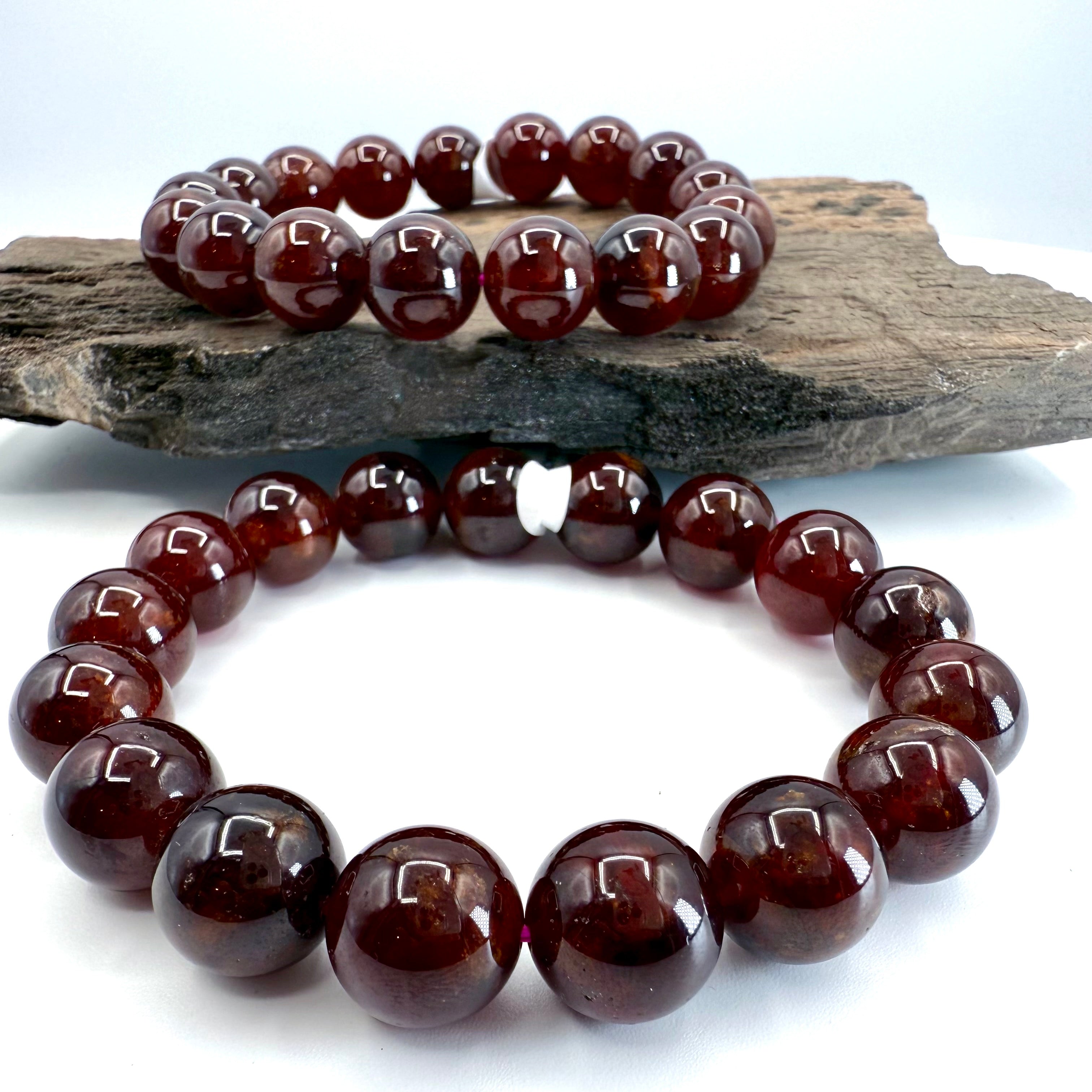 Garnet 13mm Bracelet [LV34]