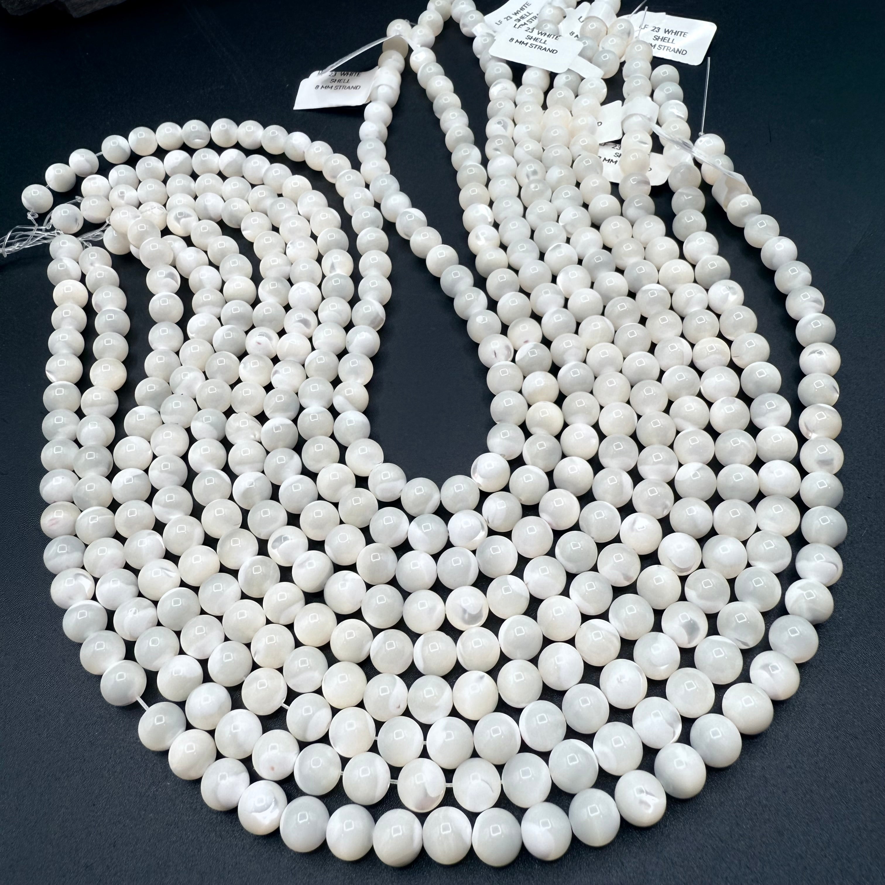 White Shell Round 8mm